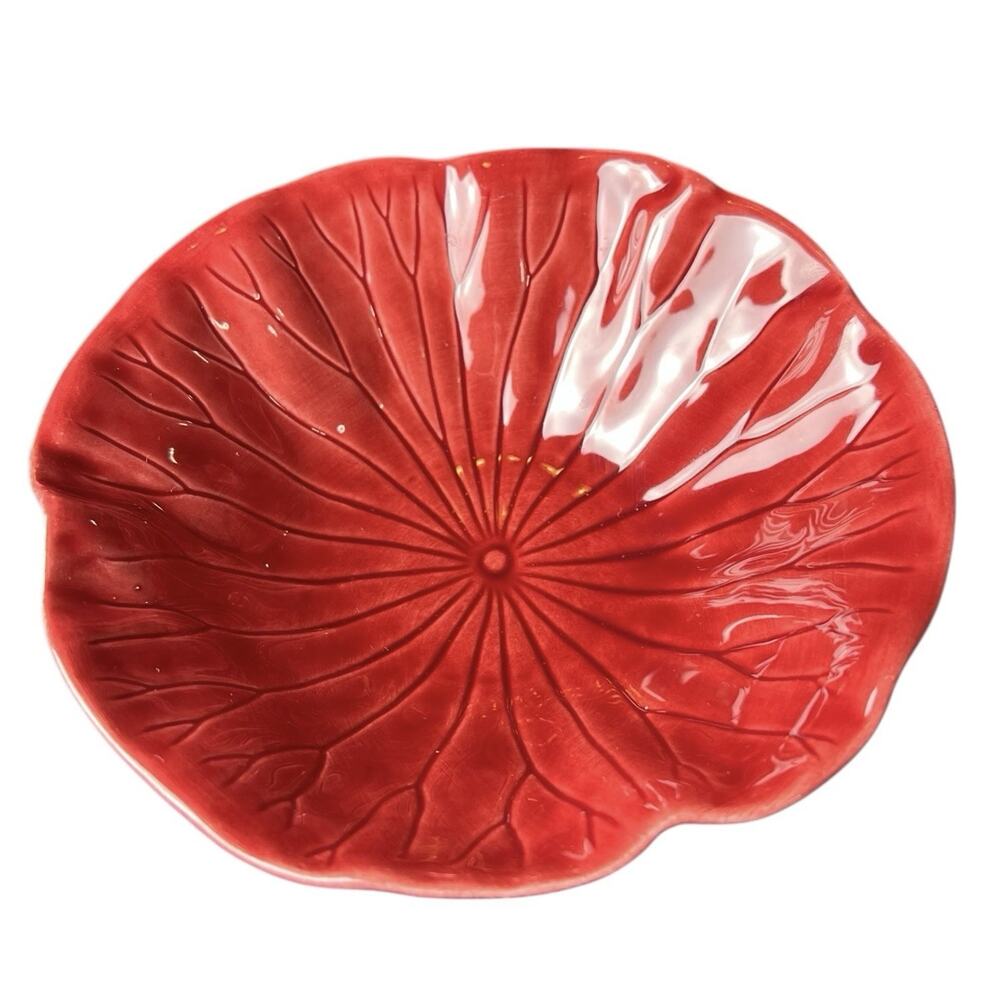 Vintage Metlox Poppytrail Lotus Cranberry Salad Bowl‎ 7”